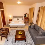 Hotel εσπεριδεσ 3*